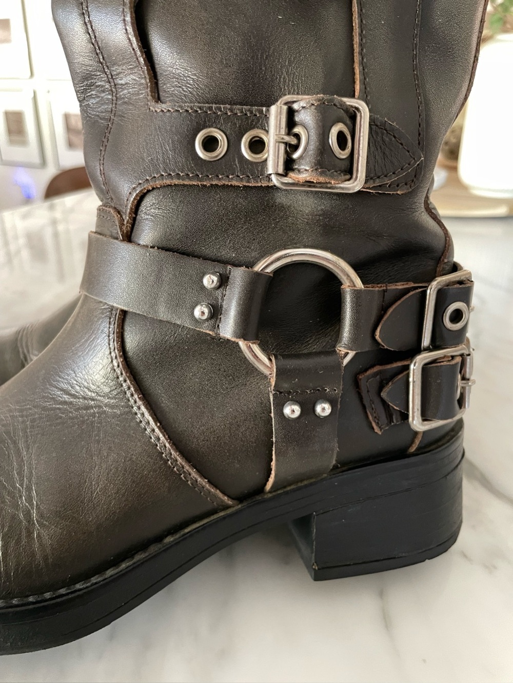Steve Madden Rocky Knee High Biker Boots Distressed Moto Size 9 - Picture 10 of 11